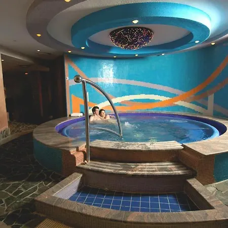 Апарт-отель Wellness Бешенёва